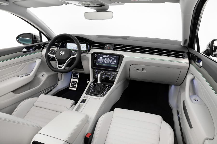 Торпедо Volkswagen Passat Alltrack (B8) 2019 года  (WW) (фото 15 из 67)